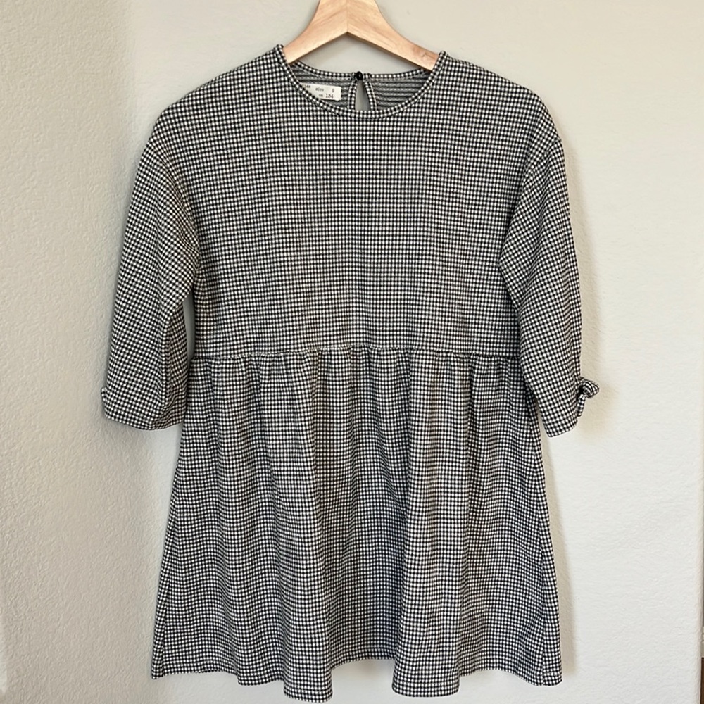 Zara black and white houndstooth (checkered) dress. Size 9